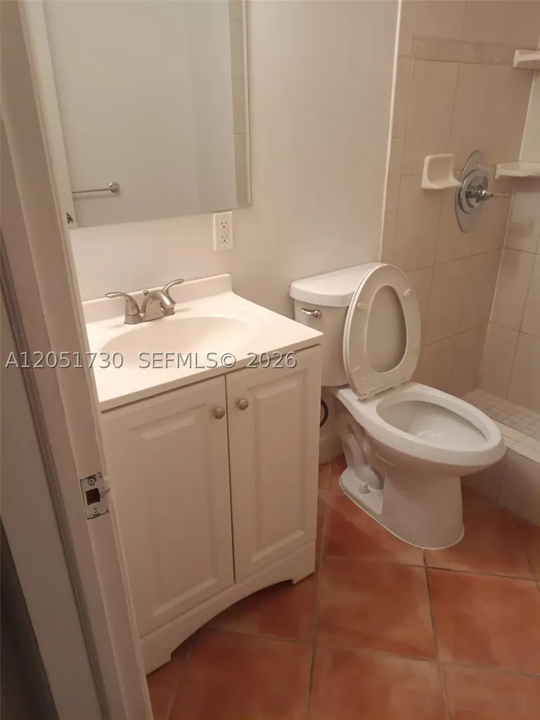 1024 N Tyler Street Hollywood FL 33019