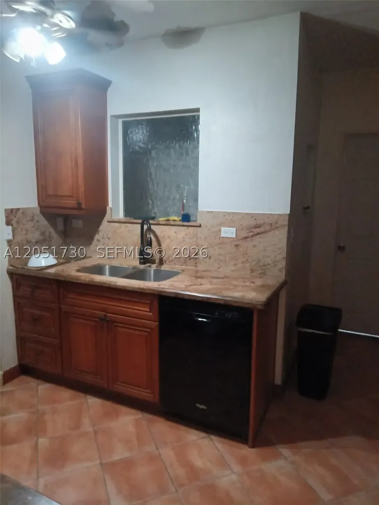 1024 N Tyler Street Hollywood FL 33019