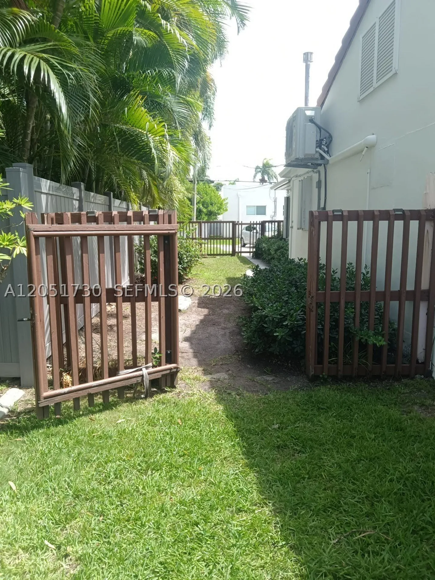 1024 N Tyler Street Hollywood FL 33019