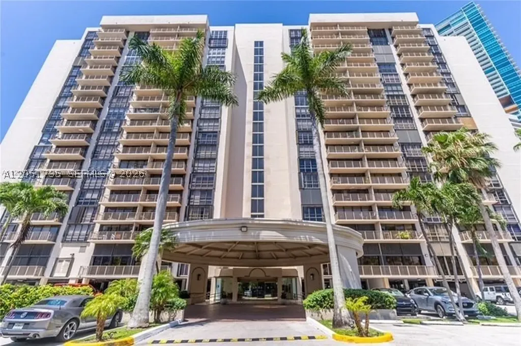1450 Brickell Bay Drive Miami FL 33131
