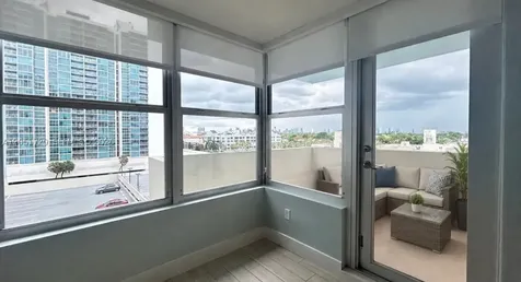 2899 Collins Avenue Miami Beach FL 33140