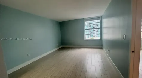 2899 Collins Avenue Miami Beach FL 33140