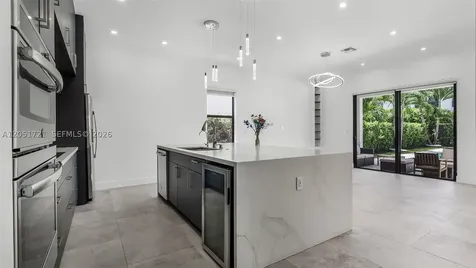8900 NW 161st Terrace Miami Lakes FL 33018
