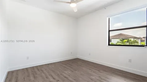 8900 NW 161st Terrace Miami Lakes FL 33018