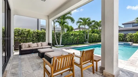 8900 NW 161st Terrace Miami Lakes FL 33018