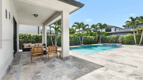 8900 NW 161st Terrace Miami Lakes FL 33018