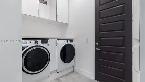 8900 NW 161st Terrace Miami Lakes FL 33018