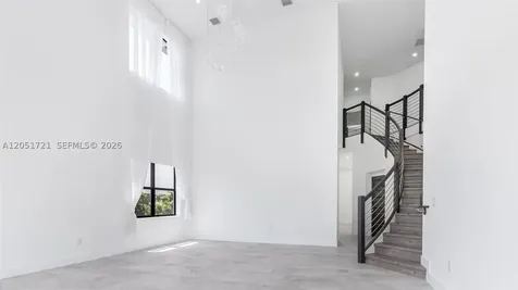 8900 NW 161st Terrace Miami Lakes FL 33018