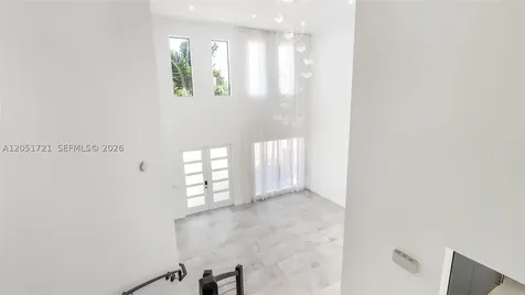 8900 NW 161st Terrace Miami Lakes FL 33018