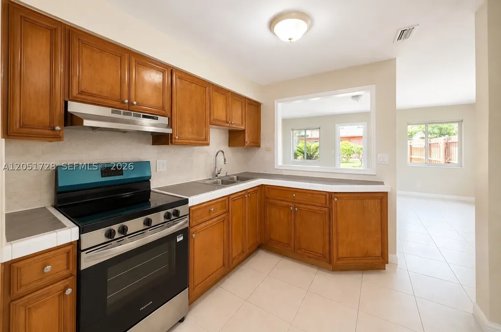 700 NE 25th Street Pompano Beach FL 33064