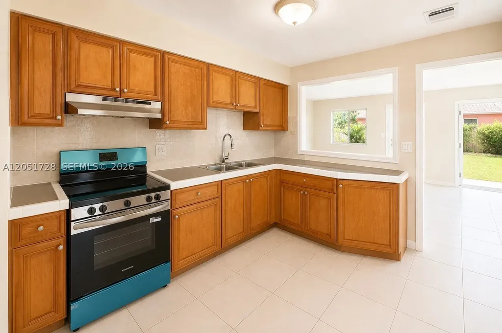 700 NE 25th Street Pompano Beach FL 33064