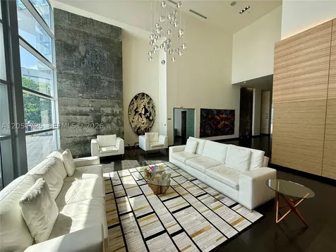 888 Biscayne Boulevard Miami FL 33132