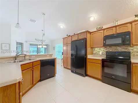 3240 Lafayette The Villages FL 32163