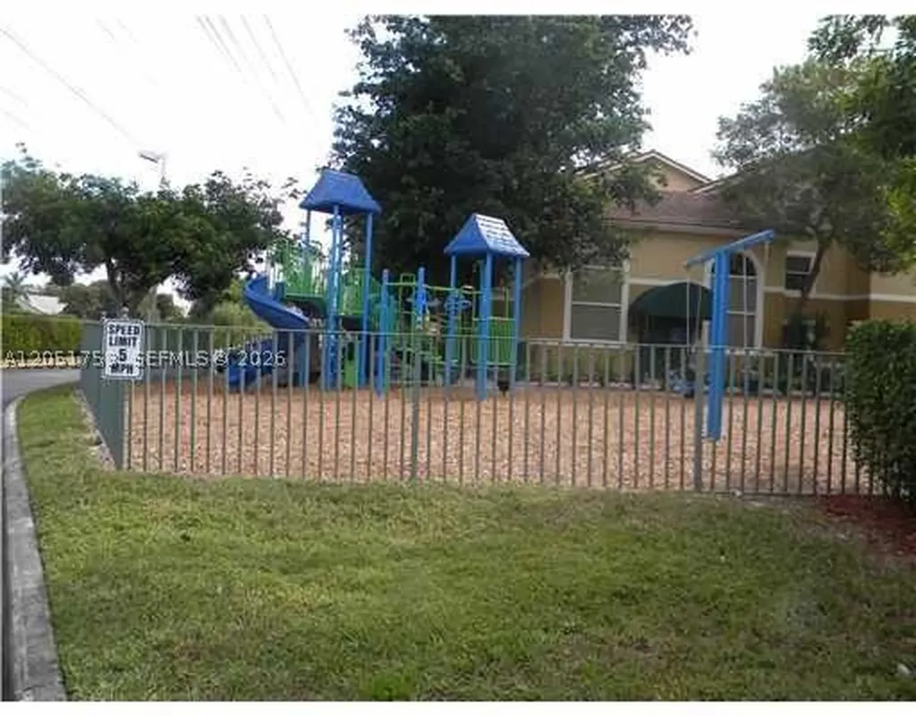 8821 Wiles Road Coral Springs FL 33067