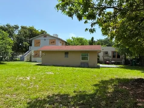 1133 NW 79th Terrace Miami FL 33150