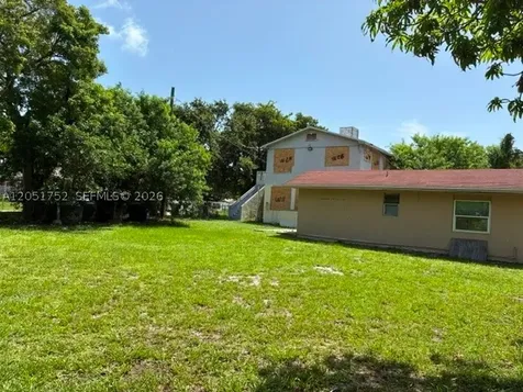 1133 NW 79th Terrace Miami FL 33150
