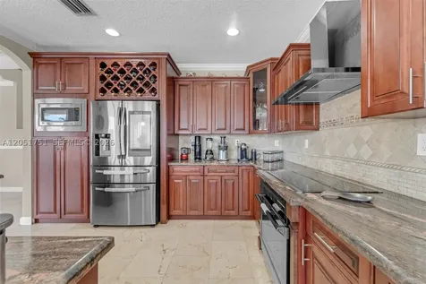16237 SW 44th Terrace Miami FL 33185
