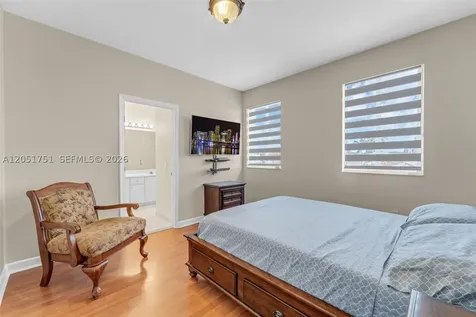 16237 SW 44th Terrace Miami FL 33185