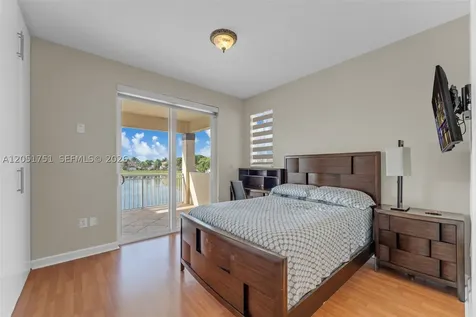 16237 SW 44th Terrace Miami FL 33185