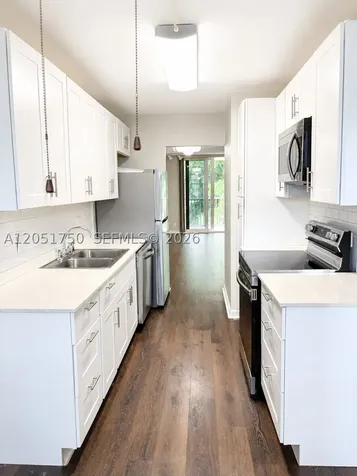 250 Jacaranda Drive Plantation FL 33324