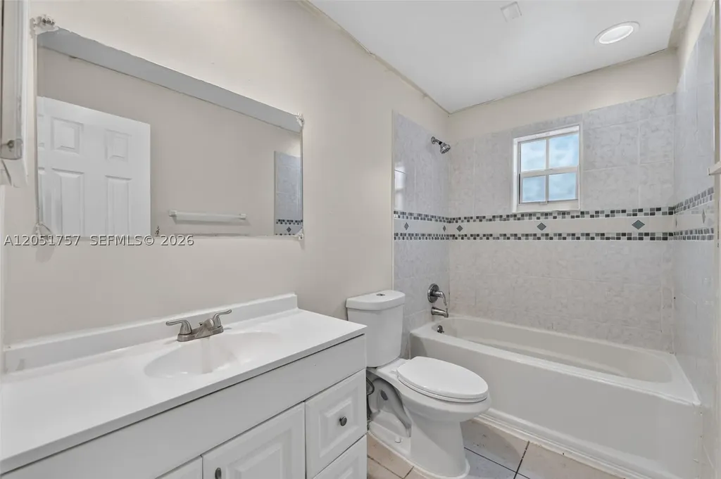 3871 NW 110th Avenue Coral Springs FL 33065