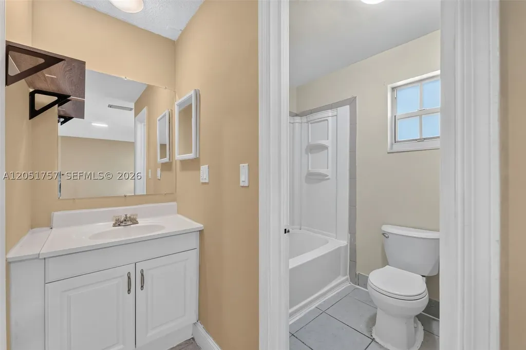 3871 NW 110th Avenue Coral Springs FL 33065