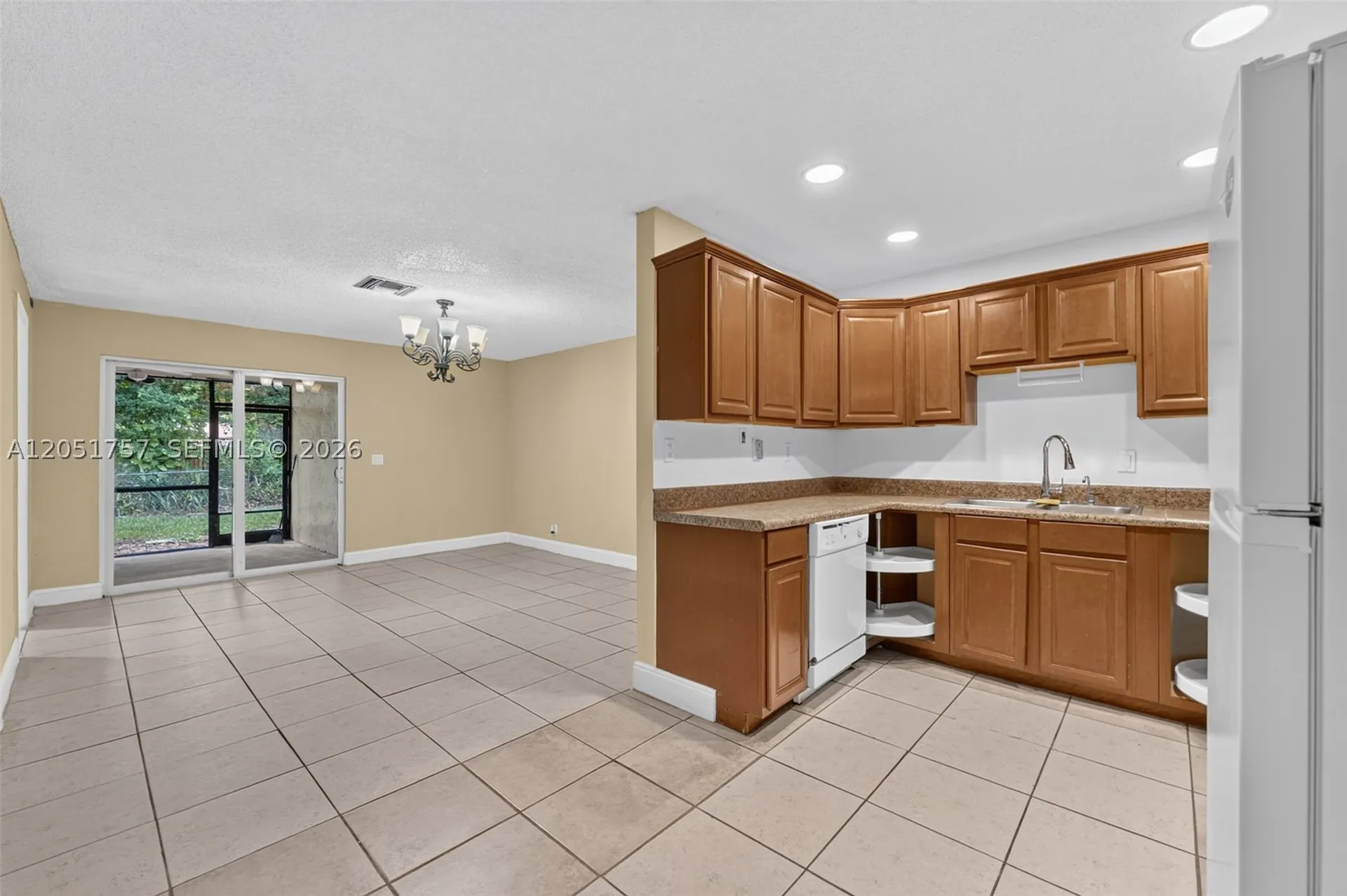 3871 NW 110th Avenue Coral Springs FL 33065