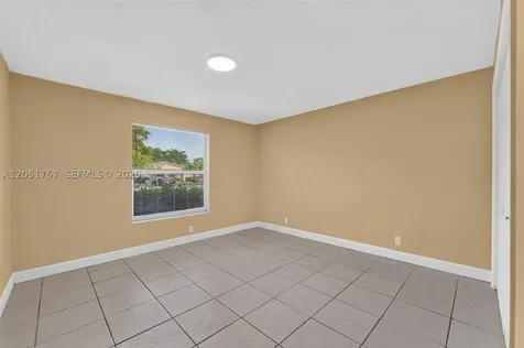 3871 NW 110th Avenue Coral Springs FL 33065