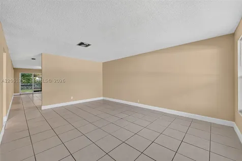 3871 NW 110th Avenue Coral Springs FL 33065