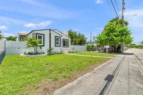 5364 NW 29th Avenue Miami FL 33142