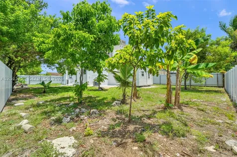 5364 NW 29th Avenue Miami FL 33142
