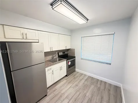 Hollywood FL 33020