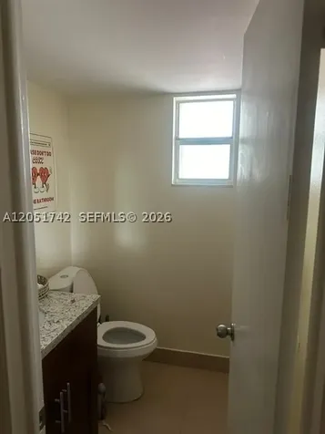 Miami FL 33172