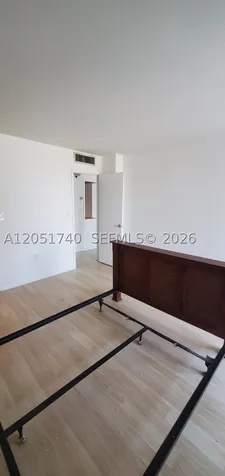 150 SE 25th Road Miami FL 33129