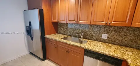 150 SE 25th Road Miami FL 33129