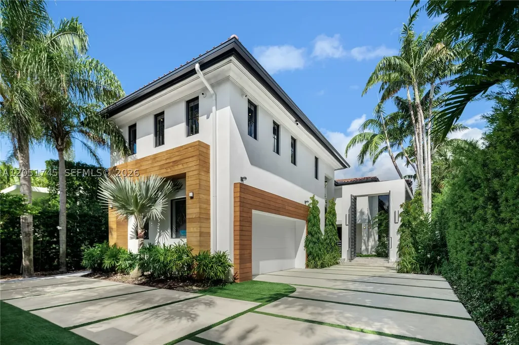 4442 Prairie Avenue Miami Beach FL 33140