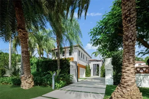 4442 Prairie Avenue Miami Beach FL 33140