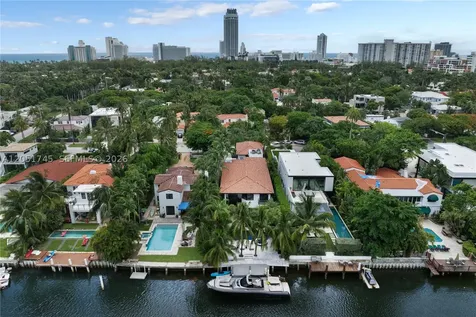 4442 Prairie Avenue Miami Beach FL 33140