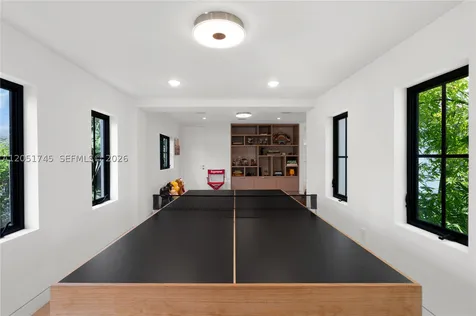 4442 Prairie Avenue Miami Beach FL 33140