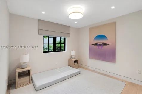 4442 Prairie Avenue Miami Beach FL 33140