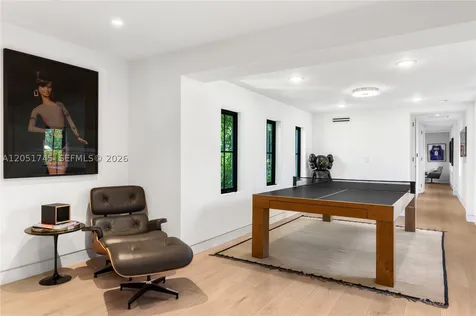 4442 Prairie Avenue Miami Beach FL 33140