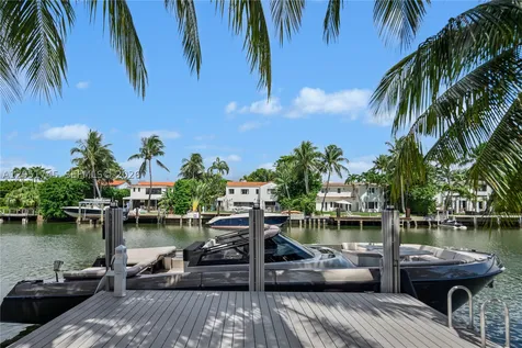 4442 Prairie Avenue Miami Beach FL 33140