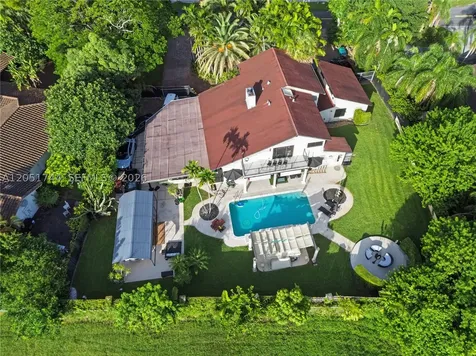 9720 E Calusa Club Drive Miami FL 33186