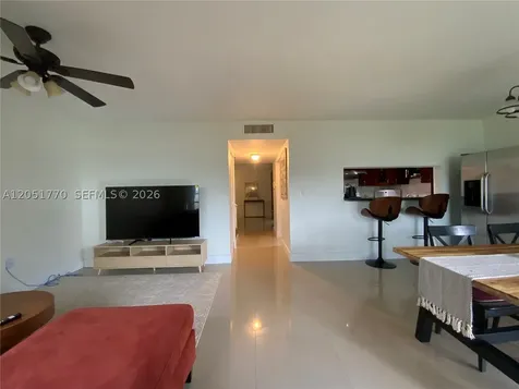 17100 SW 94ave Palmetto Bay FL 33157