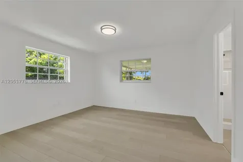 3432 SW 63rd Way Miramar FL 33023