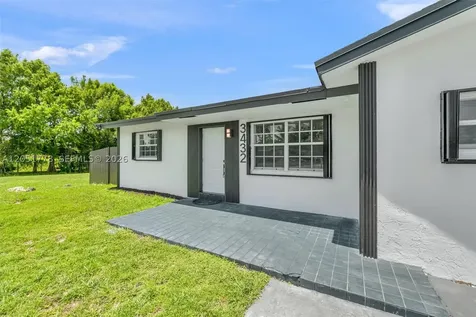 3432 SW 63rd Way Miramar FL 33023