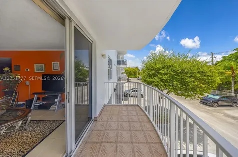 1555 N Treasure Drive North Bay Village FL 33141