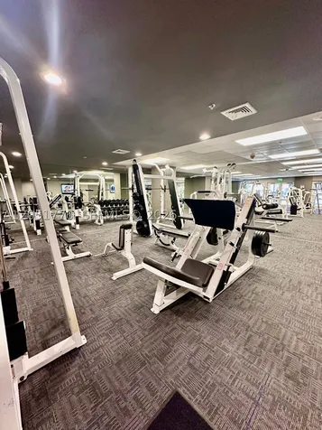 185 SE 14th Terrace Miami FL 33131