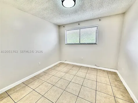 5765 W 25th Court Hialeah FL 33016