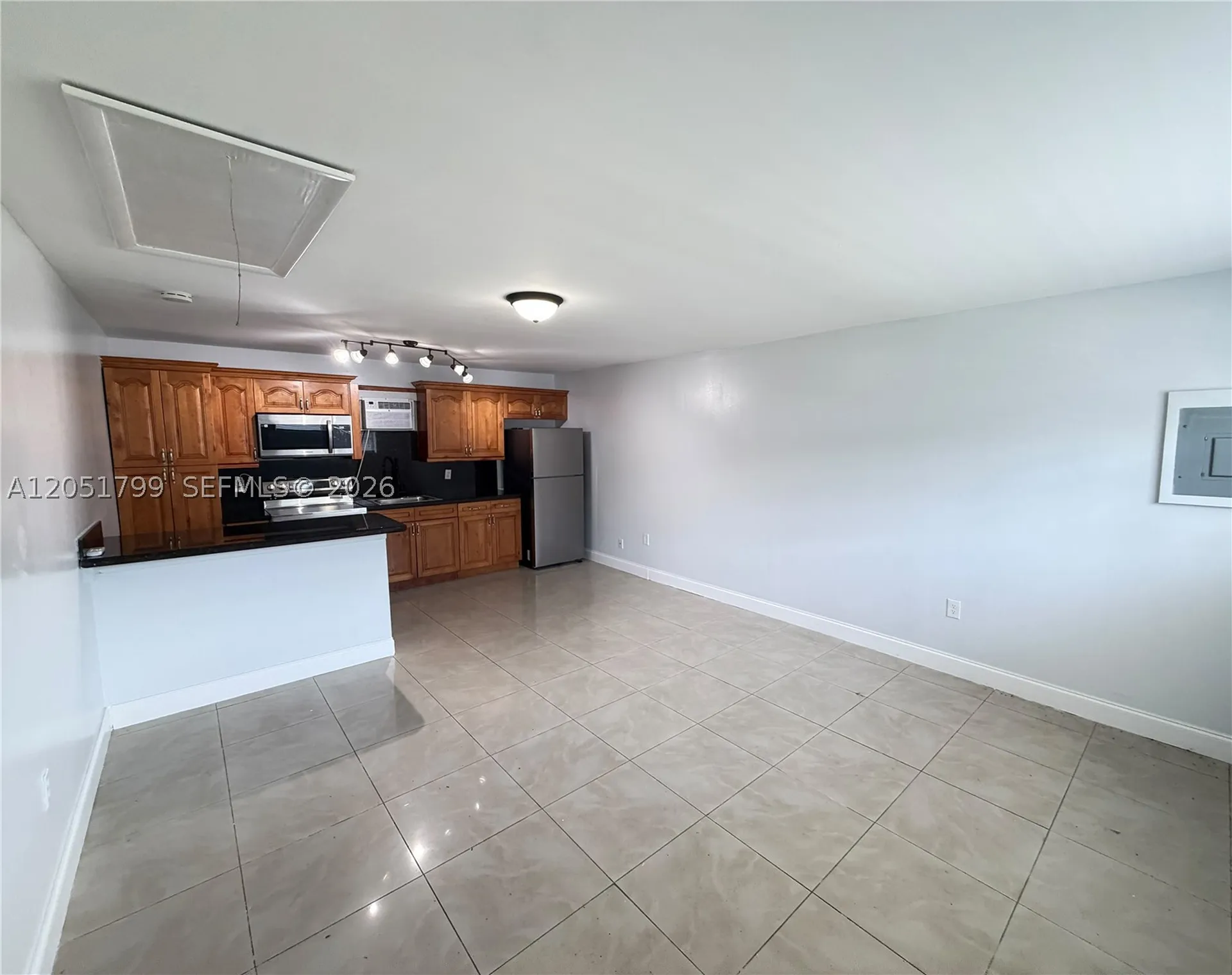 Hollywood FL 33020